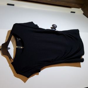 Ladies Ann Taylor Black short sleeved Dressy Top